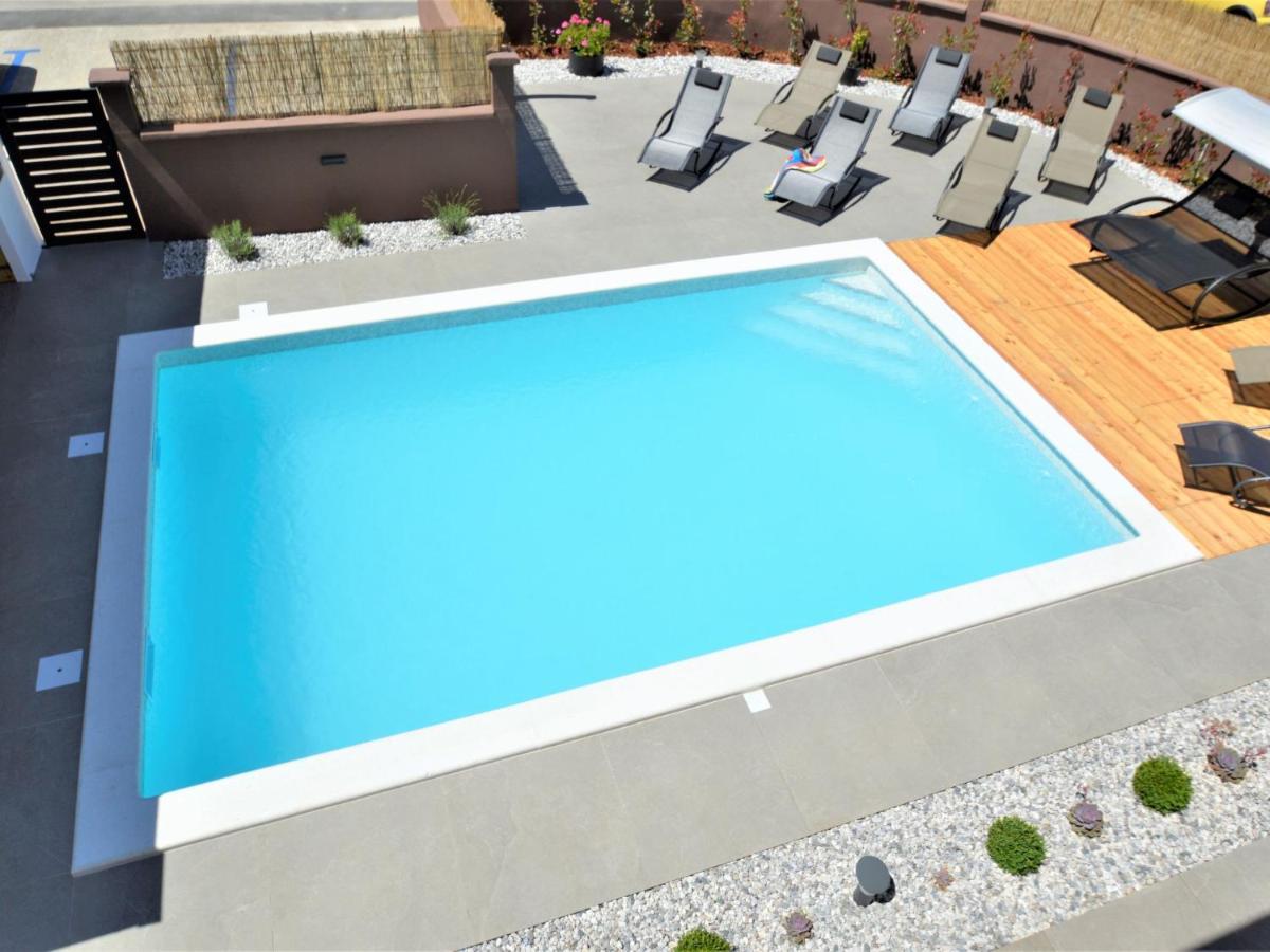 Holiday Home House Eric&Paolo Pula Exterior foto