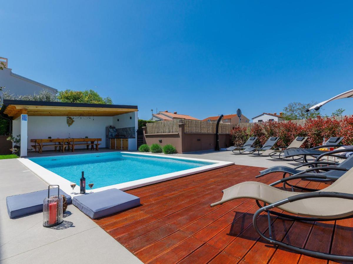 Holiday Home House Eric&Paolo Pula Exterior foto