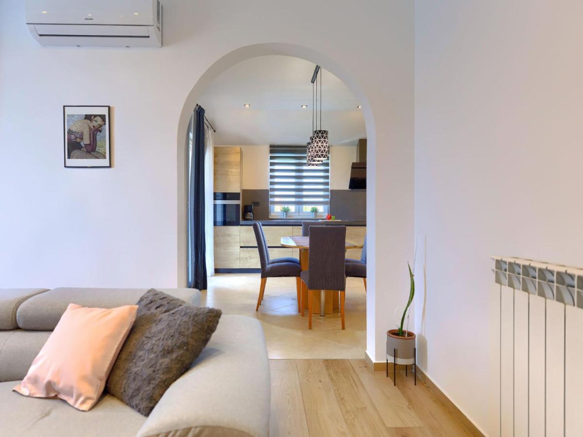 Holiday Home House Eric&Paolo Pula Exterior foto
