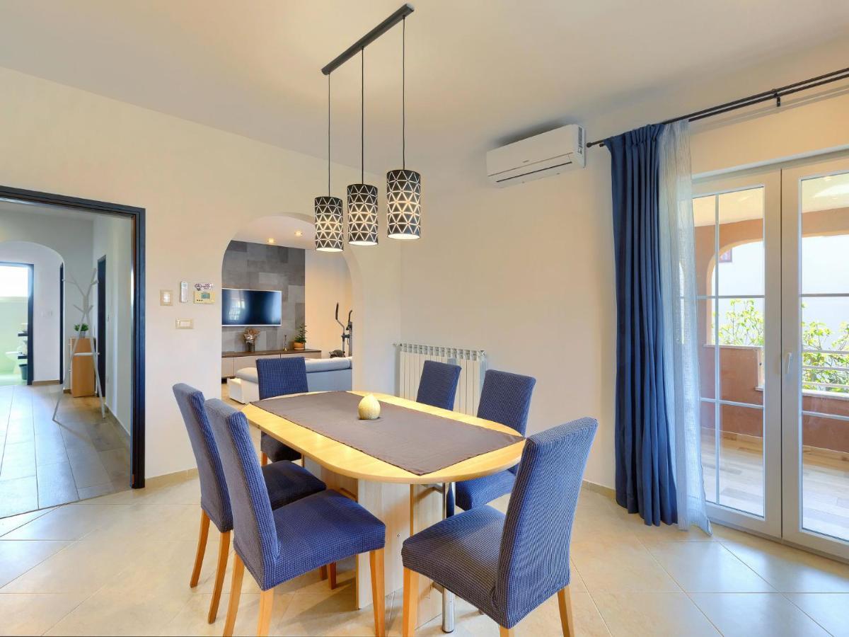 Holiday Home House Eric&Paolo Pula Exterior foto