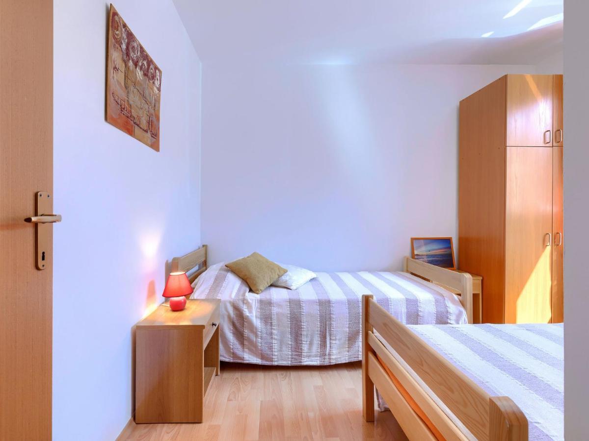 Holiday Home House Eric&Paolo Pula Exterior foto